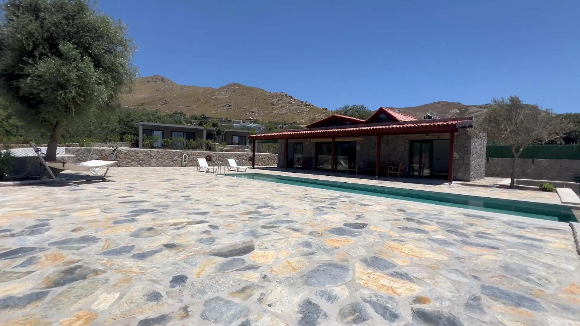 Guemuesluek Uemit Villa Bodrum
